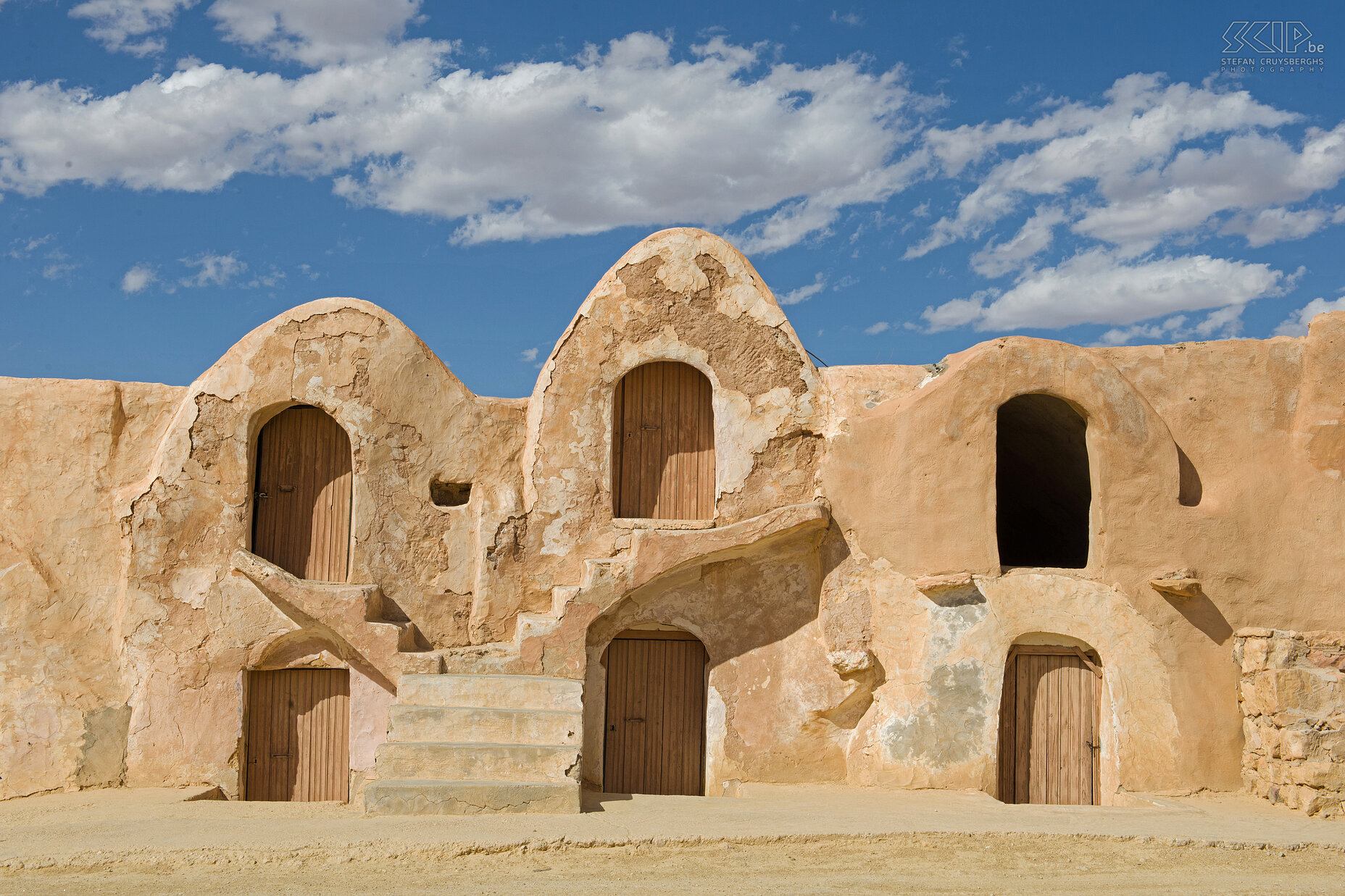 Ksar Hallouf Only a very small part of the ghorfas of Ksar Hallouf has been restored. One of the houses still has an traditional oil press. Stefan Cruysberghs